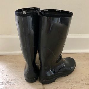 Kamik rubber rain boots
